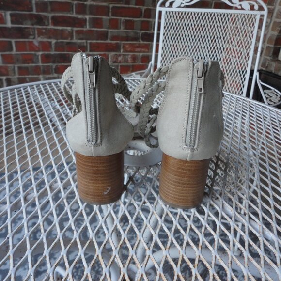 JOIE Women's "Felina" Chunky Heel Braided Faux Suede Taupe Sandals Size 10 - Picture 5 of 7